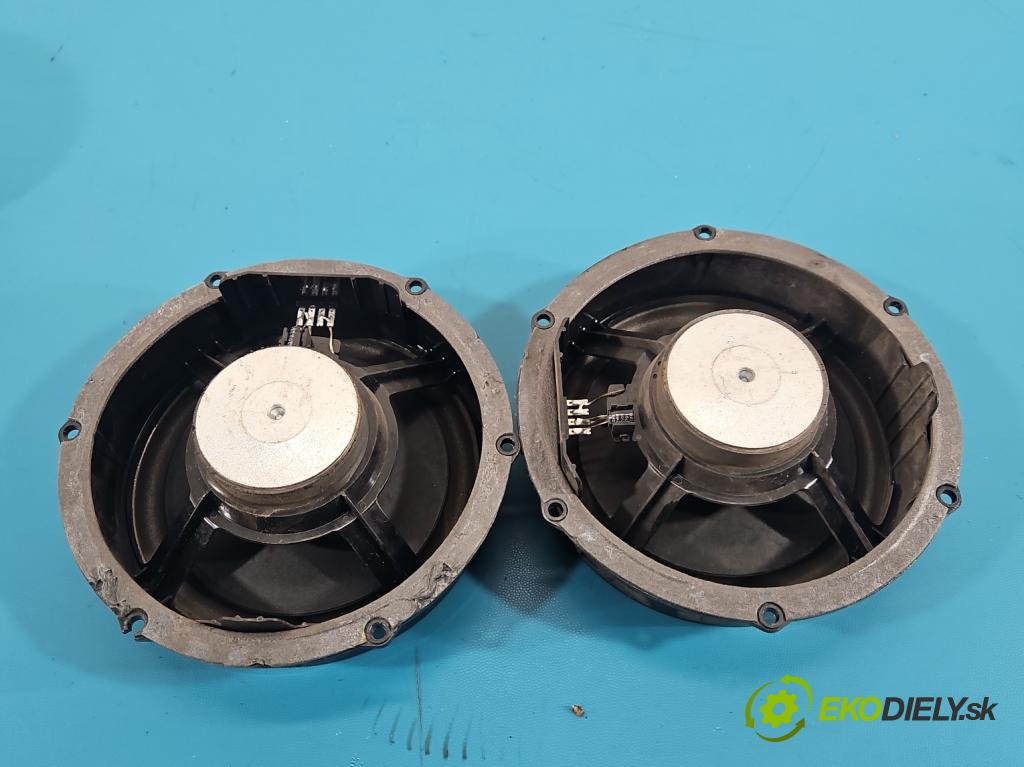 Vw Tiguan I 2007-2016 1.4 TSI 150 HP manual 110 kW 1399 cm3 5- reproduktory komplet 5N0035454