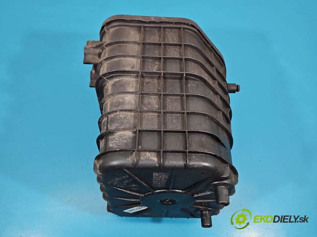 Alfa romeo 156 1.9 jtd 140 HP manual 103 kW 1910 cm3 4- obal filtra vzduchu 60672561 (Obal vzduchového filtra)