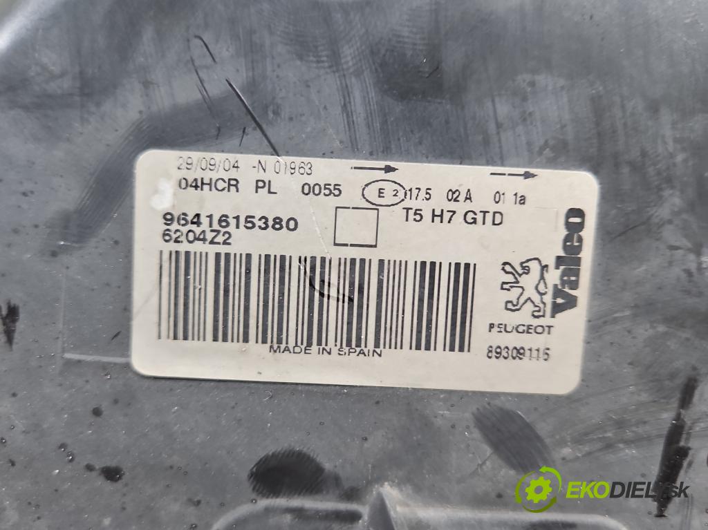 Peugeot 307 2.0 hdi 90 hp manual 66 kW 1997 cm3 5- světlo levý 9641615380 (Klika dveří ostatní)