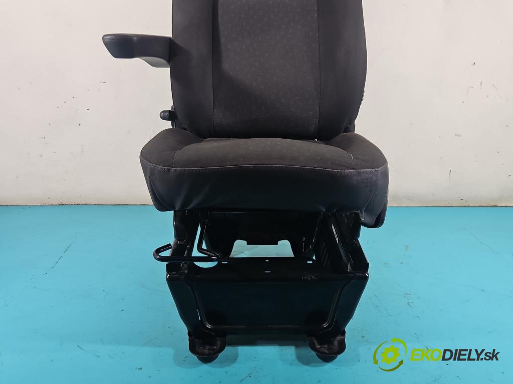 Opel Movano III 2010-2022 2.3 cdti 170 HP manual 125 kW 2299 cm3 2- Sedačka ľavý  (Sedadlo)