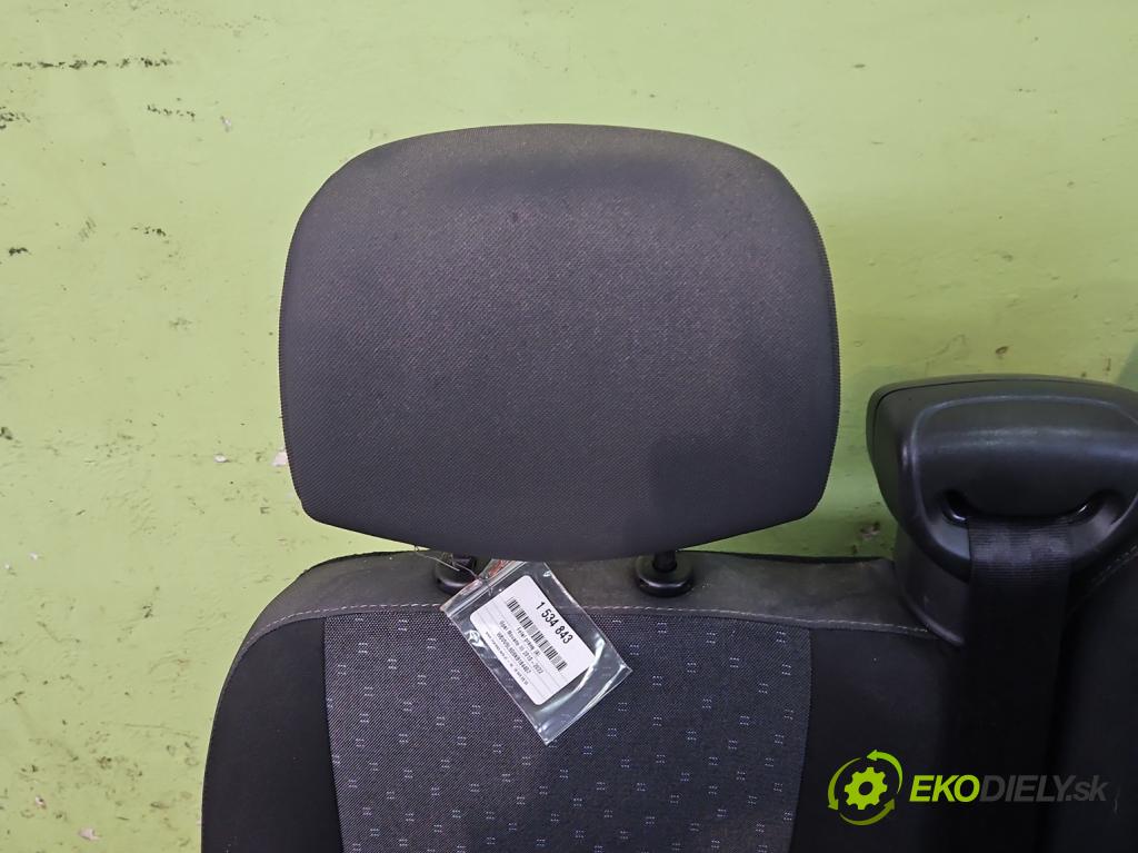Opel Movano III 2010-2022 2.3 cdti 170 HP manual 125 kW 2299 cm3 2- Sedačka pravý (Sedadlo)