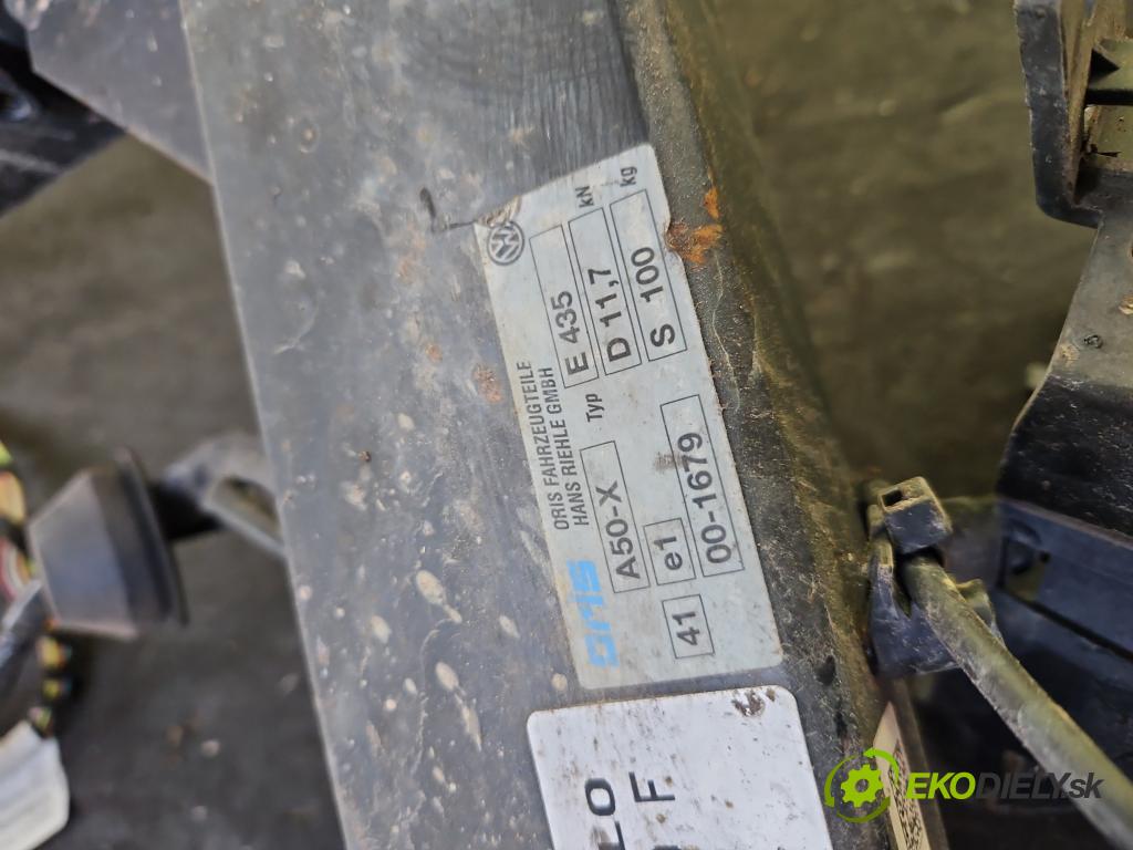 Vw Tiguan I 2007-2016 1.4 TSI 150 hp manual 110 kW 1399 cm3 5- oko tažné 5N0803880 (Tažné zařízení)