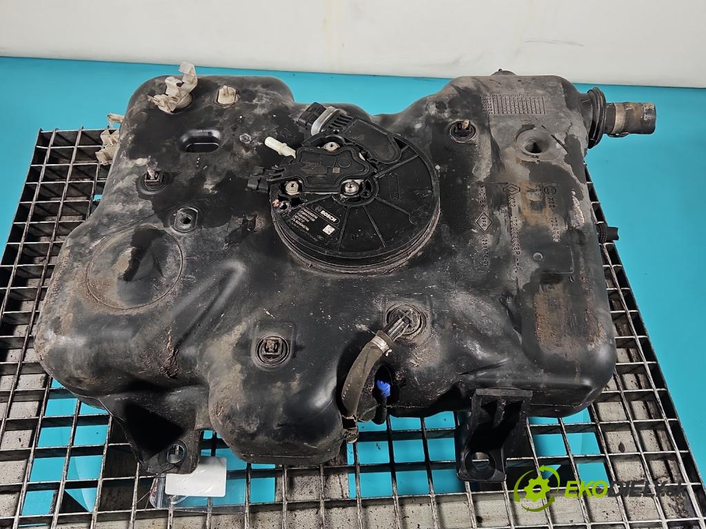 Opel Movano III 2010-2022 2.3 cdti 170 HP manual 125 kW 2299 cm3 2- Nádrž: AdBlue: 0444040014