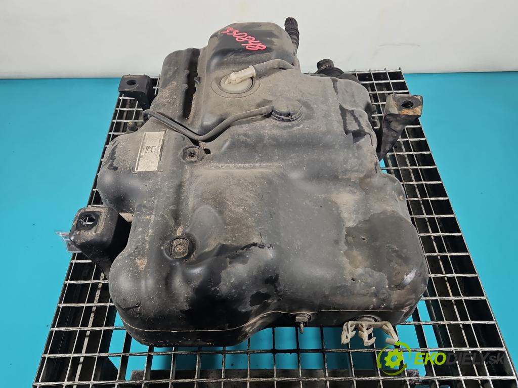 Opel Movano III 2010-2022 2.3 cdti 170 HP manual 125 kW 2299 cm3 2- Nádrž: AdBlue: 0444040014