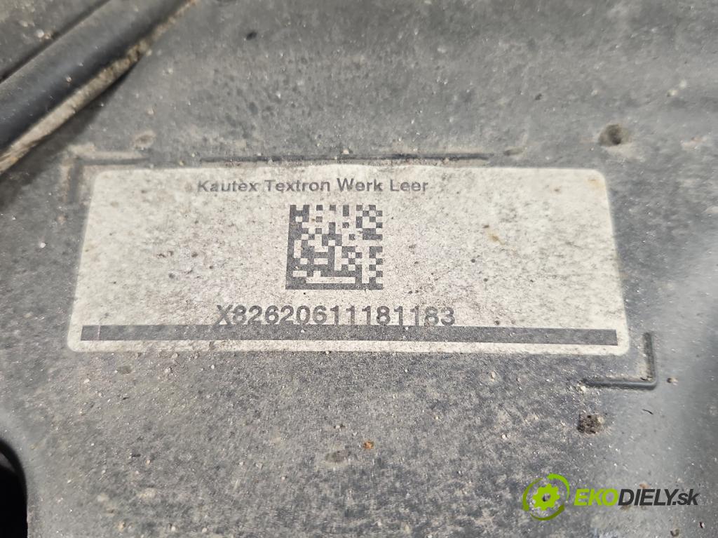 Opel Movano III 2010-2022 2.3 cdti 170 HP manual 125 kW 2299 cm3 2- Nádrž: AdBlue: 0444040014