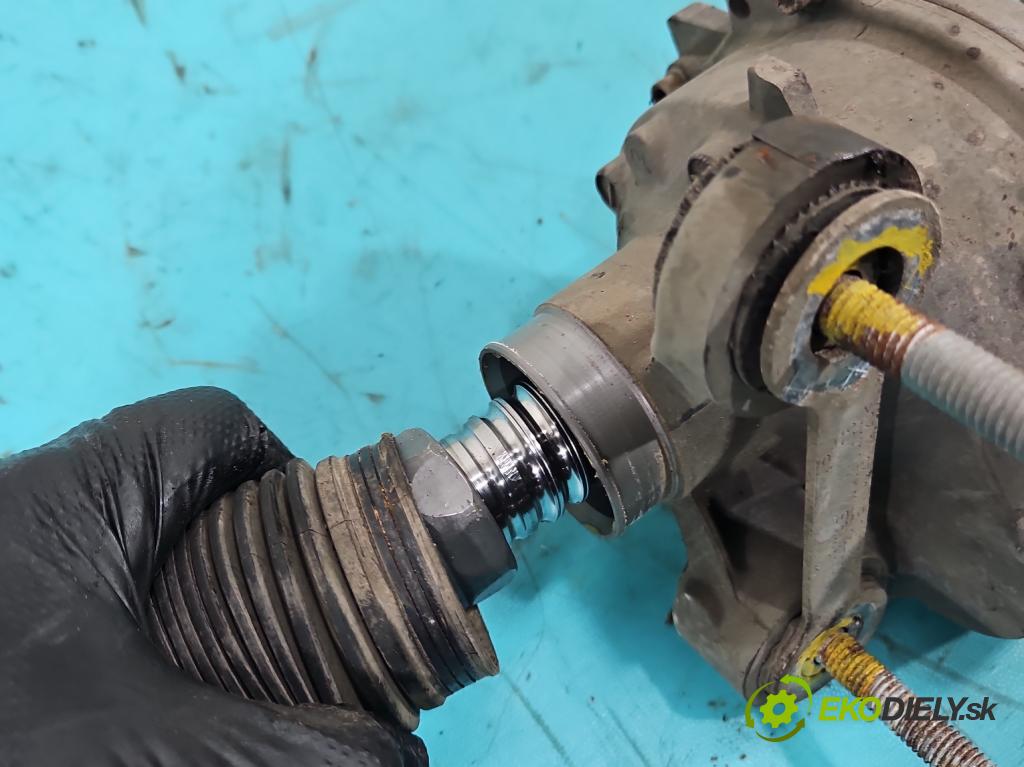 Vw Tiguan I 2007-2016 1.4 TSI 150 HP manual 110 kW 1399 cm3 5- Ozubené kolo: volant 5N1423050J