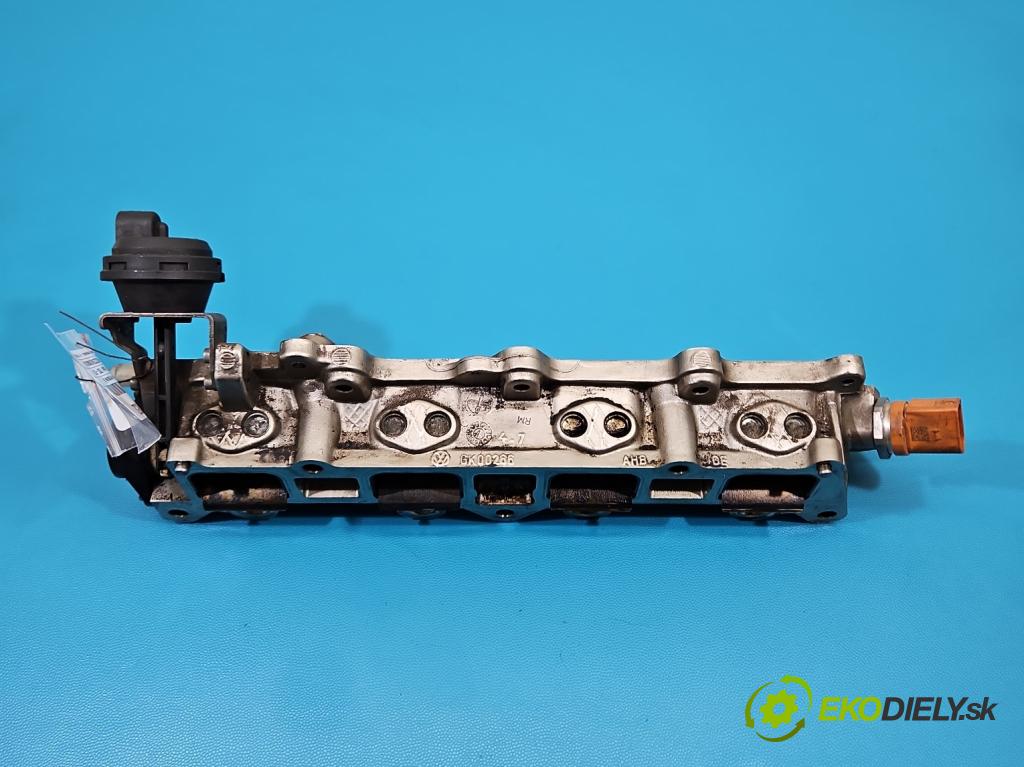 Vw Tiguan I 2007-2016 1.4 TSI 150 HP manual 110 kW 1399 cm3 5- lišta vstrekovacia 03C907386B (Vstrekovacia lišta)