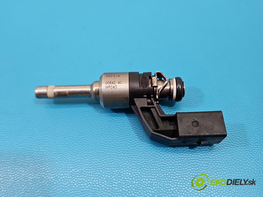 Vw Tiguan I 2007-2016 1.4 TSI 150 HP manual 110 kW 1399 cm3 5- vstrek 03C906036E (Vstrekovač paliva)