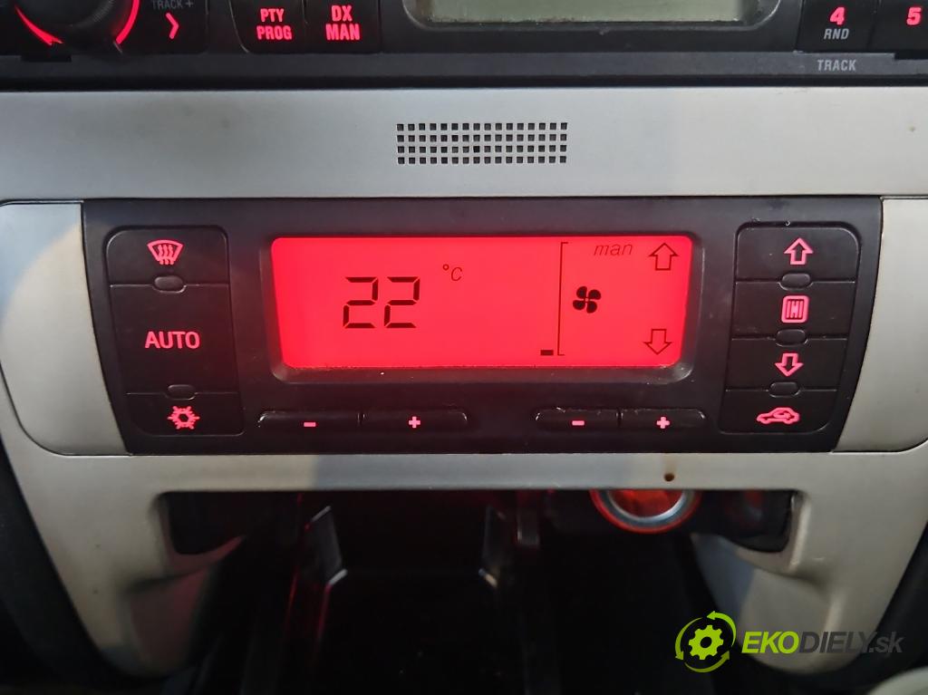 Seat Leon I 1999-2005 1.6 16v 105 HP manual 77 kW 1598 cm3 5- panel kúrenia 1M0820043G