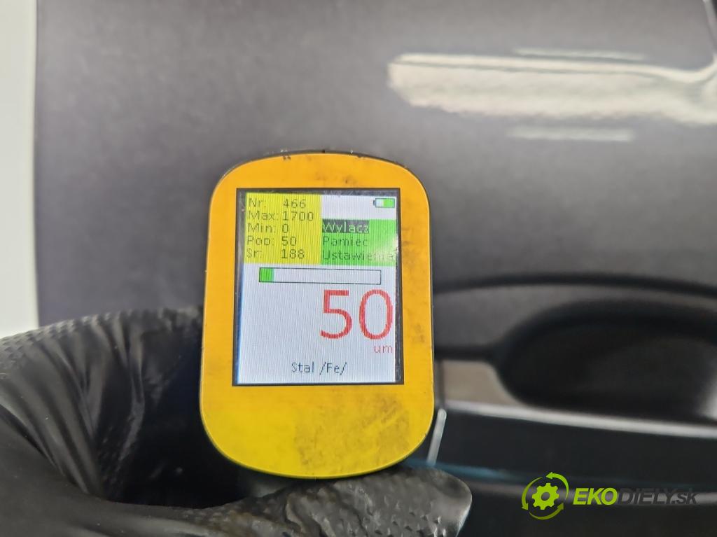 Toyota Yaris III 2011-2020 1.0 vvti 69KM manual 51 kW 998 cm3 5- dvere zadné pravé  (Kľučka dverí ostatné)