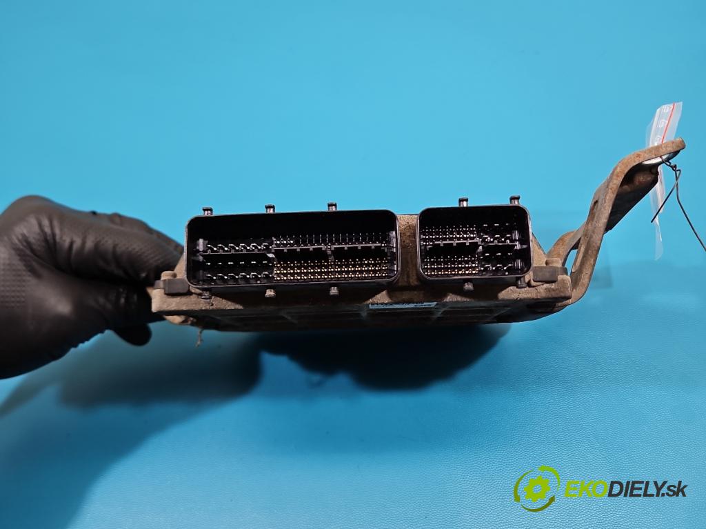 Toyota Yaris II 2005-2011 1.3 vvti 87 HP manual 64 kW 1298 cm3 5- riadiaca jednotka motora 89661-0D310
