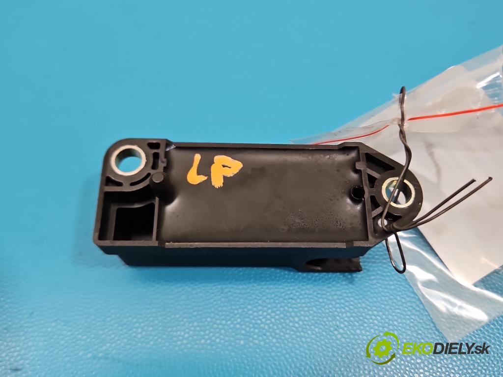 Vw Passat B5 1995-2005 1.8 T 150 HP manual 110 kW 1781 cm3 5- snímač šokovat: 1J0909606N (Snímač nárazu)