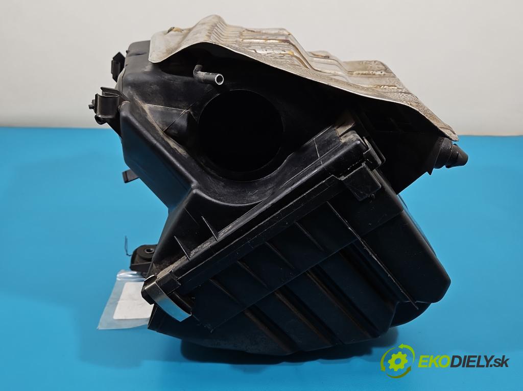 Vw Passat B5 1995-2005 1.8 T 150 HP manual 110 kW 1781 cm3 5- obal filtra vzduchu 058133843 (Obal vzduchového filtra)