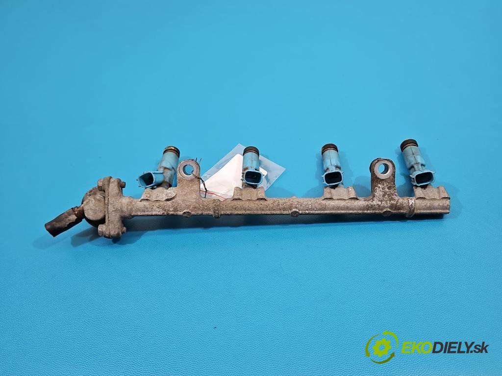 Toyota Yaris II 2005-2011 1.3 vvti 87 HP manual 64 kW 1298 cm3 5- vstrek 23250-23020 (Vstrekovač paliva)