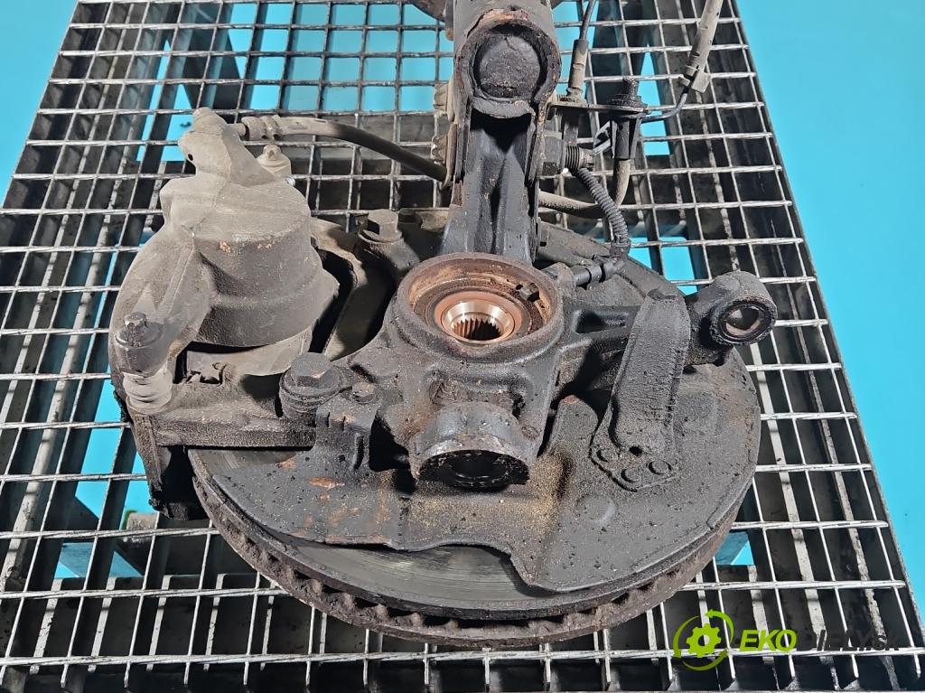 Peugeot 3008 II 2016-2023 1.6 T 300 hp automatic 221 kW 1598 cm3 5- náboj pravé  (Náboj kola)