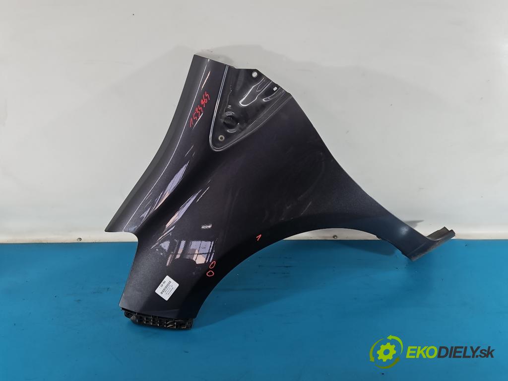 Toyota Yaris III 2011-2020 1.0 vvti 69KM manual 51 kW 998 cm3 5- blatník predné ľavý  (Blatník predný ľavý)