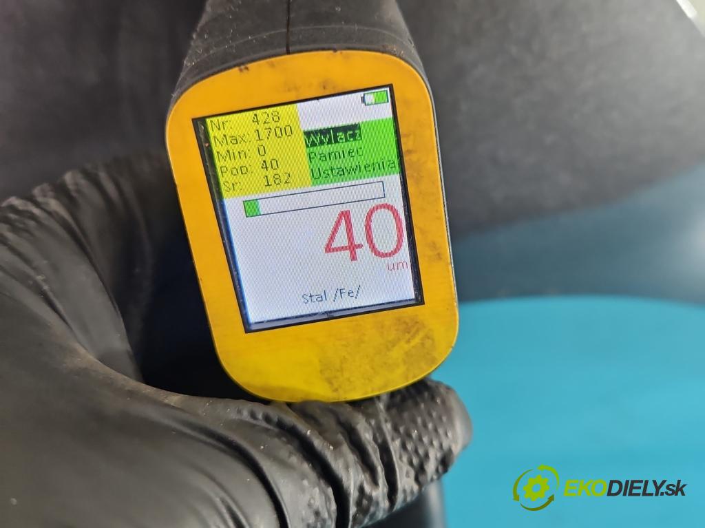 Toyota Yaris III 2011-2020 1.0 vvti 69KM manual 51 kW 998 cm3 5- blatník predné ľavý  (Blatník predný ľavý)