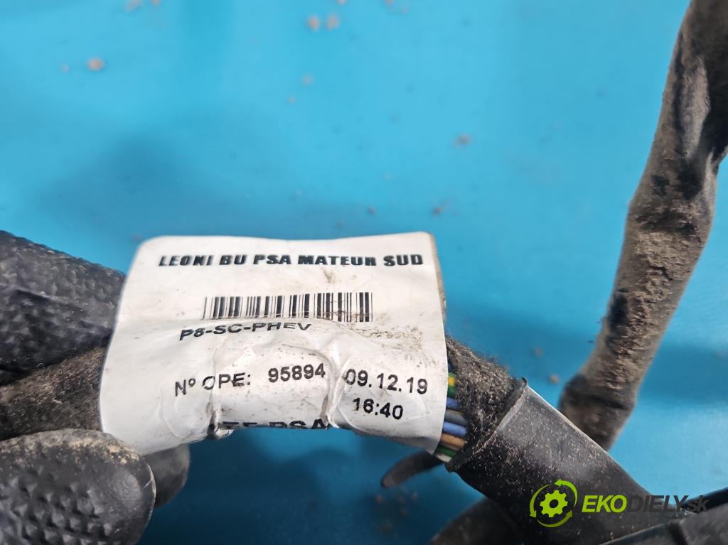 Peugeot 3008 II 2016-2023 1.6 T 300 hp automatic 221 kW 1598 cm3 5- Balíček: 453756602