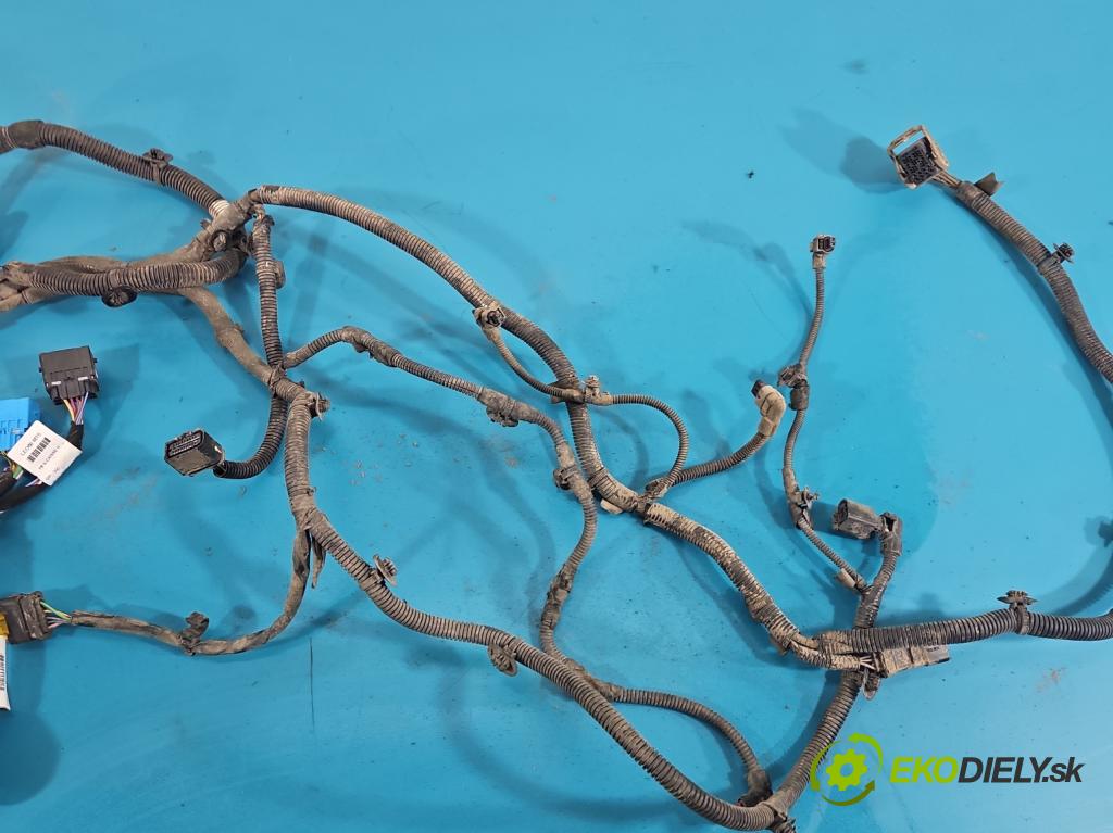 Peugeot 3008 II 2016-2023 1.6 T 300 hp automatic 221 kW 1598 cm3 5- Balíček: 453756602