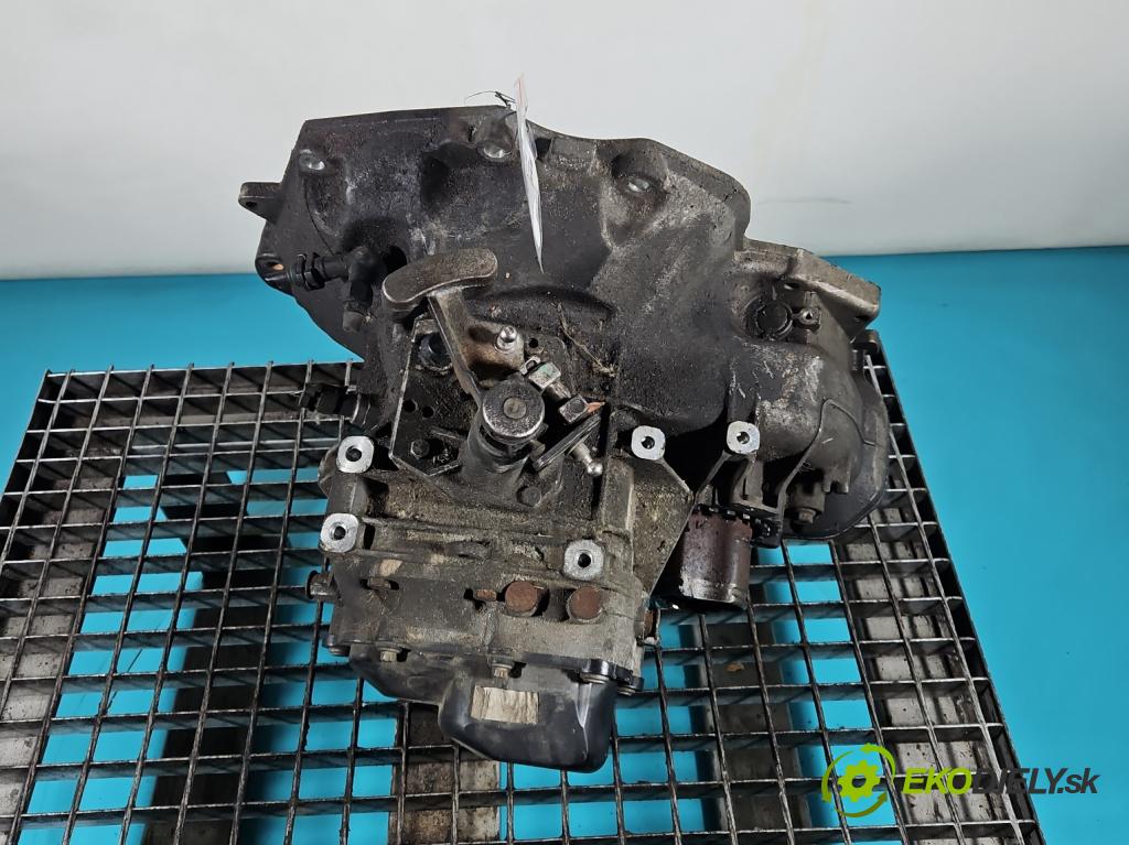 Opel Corsa E 2014-2019 1.4 16V 90 HP manual 66 kW 1398 cm3 5- prevodovka stupeň,rýchlosť manual B66S374