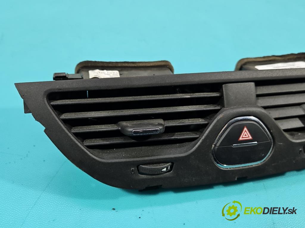 Opel Corsa E 2014-2019 1.4 16V 90 HP manual 66 kW 1398 cm3 5- Mřížka: kúrenia stredová 39149275 (Mriežka kúrenia (fukár))