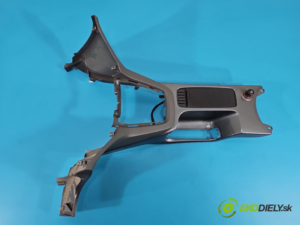 Ford Kuga Mk1 2008-2013 2.0 tdci 136 HP manual 100 kW 1997 cm3 5- kryt plast 8M5T-14B079
