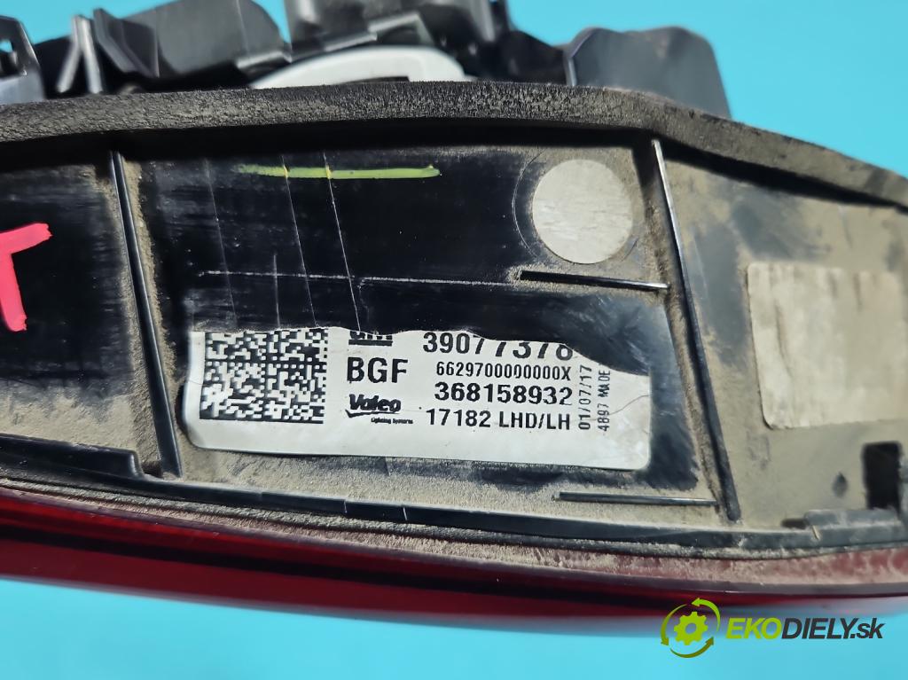 Opel Astra V  2015-2022 1.6 cdti 110 HP manual 81 kW 1598 cm3 5- svetlo / reflektor zadné ľavé 39077378 (Kľučka dverí ostatné)