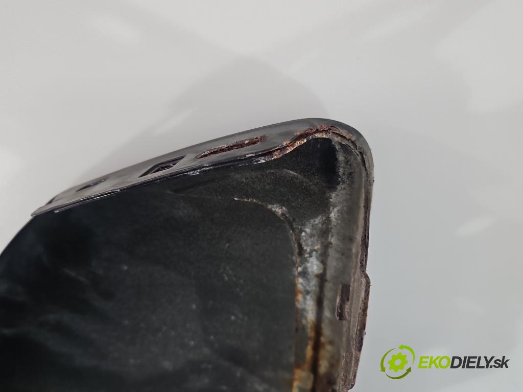 Peugeot 508 I 2010-2018 1.6 thp 156 hp automatic 115 kW 1598 cm3 5- blatnik přední levý  (Levý přední blatník)