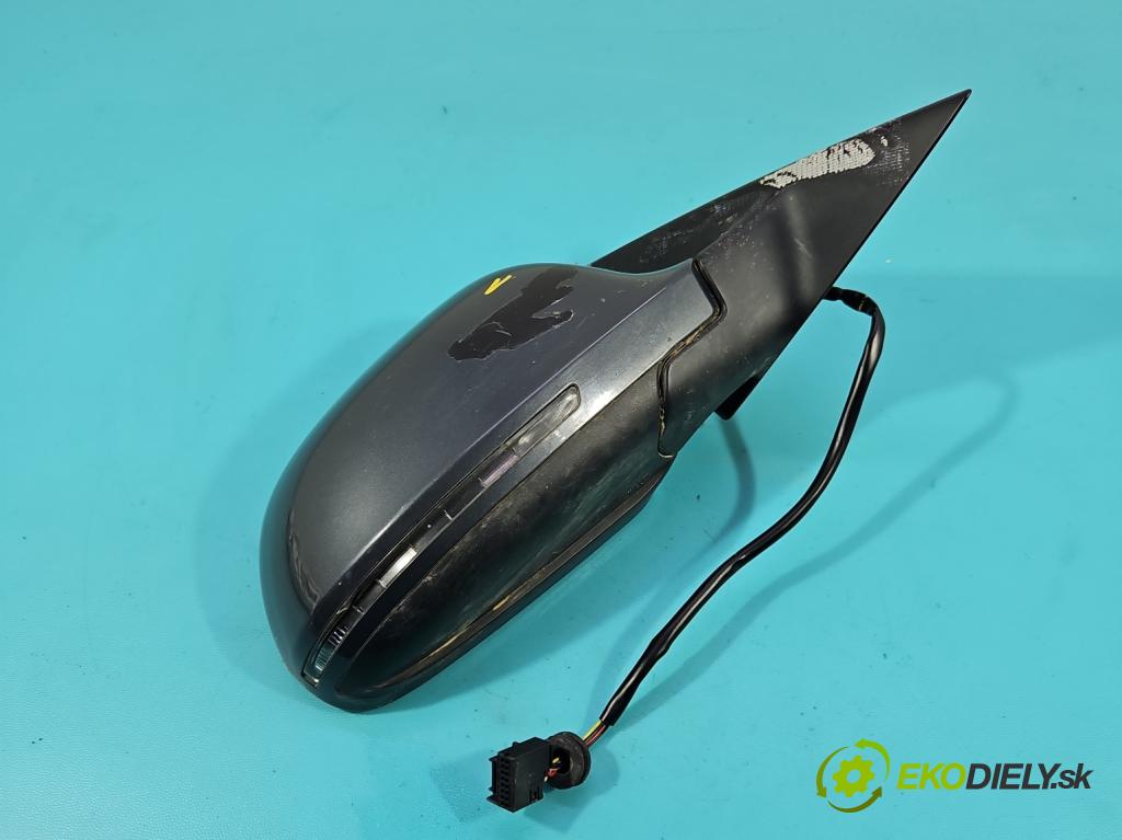 Audi A5 8T 2007-2016 3.0 tdi 239KM manual 176 kW 2967 cm3 2- zpětné zrcátko pravé  (Klika dveří ostatní)