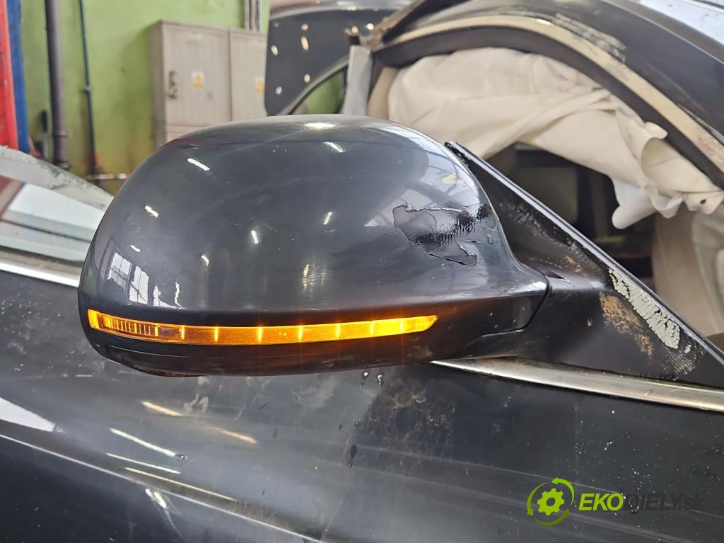 Audi A5 8T 2007-2016 3.0 tdi 239KM manual 176 kW 2967 cm3 2- zpětné zrcátko pravé  (Klika dveří ostatní)