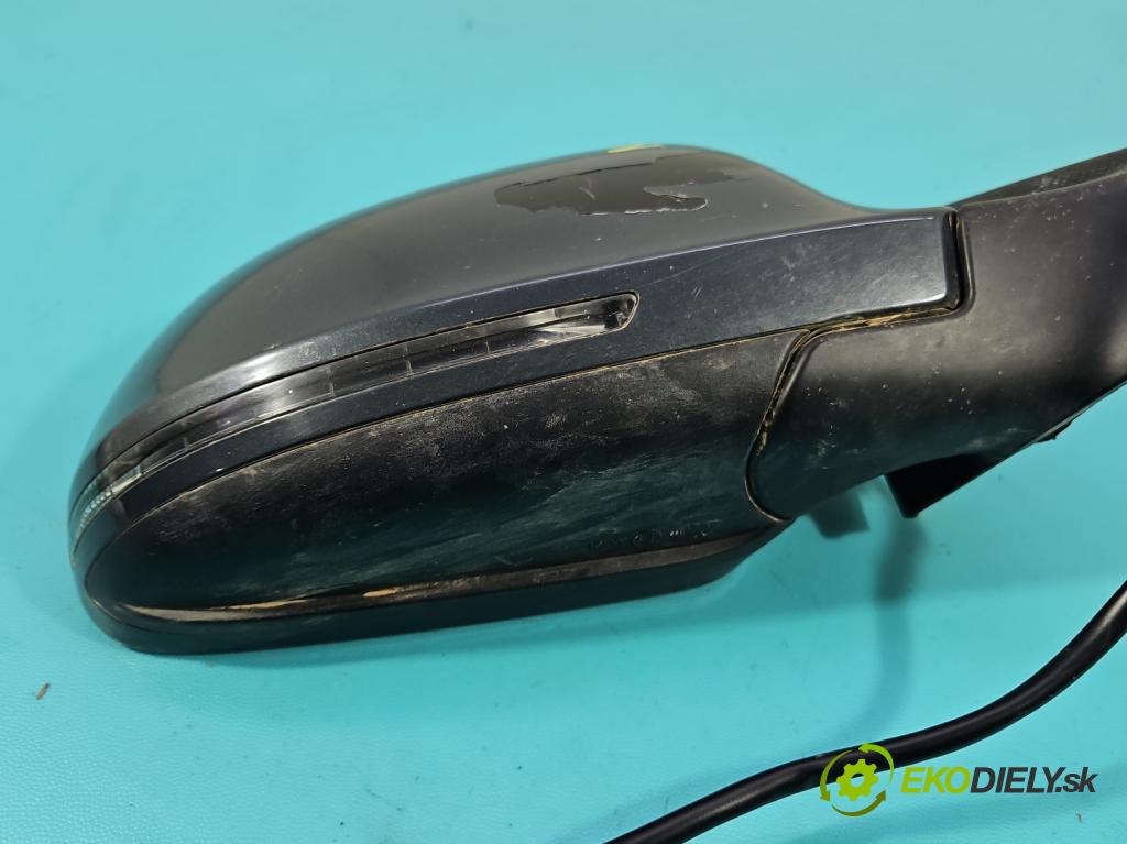 Audi A5 8T 2007-2016 3.0 tdi 239KM manual 176 kW 2967 cm3 2- zpětné zrcátko pravé  (Klika dveří ostatní)