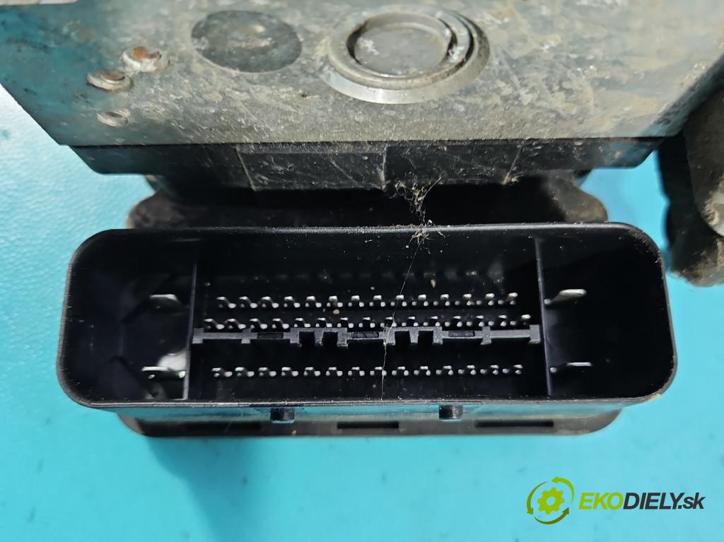 Audi A3 8P 2003-2012 1.9 TDI 105 HP manual 77 kW 1896 cm3 5- čerpadlo abs 1K0907379AD (Pumpa ABS)