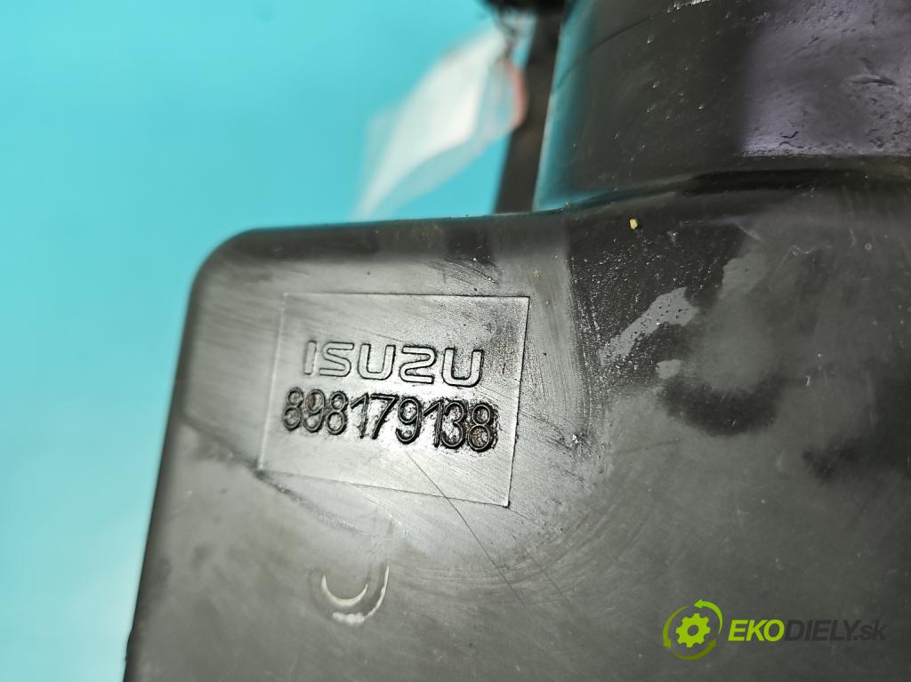 Isuzu D-Max II 2011-2019 2.5d 163 HP manual 120 kW 2499 cm3 2- obal filtra vzduchu 898179138 (Obal vzduchového filtra)