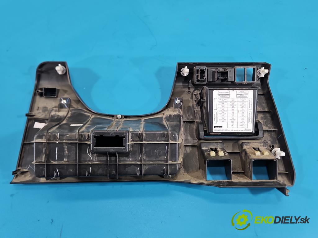 Isuzu D-Max II 2011-2019 2.5d 163 HP manual 120 kW 2499 cm3 2- kastlík