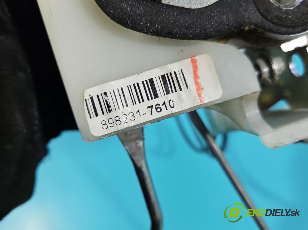 Isuzu D-Max II 2011-2019 2.5 crdi 163 HP manual 120 kW 2499 cm3 2- zámok predné pravý 898231-7610