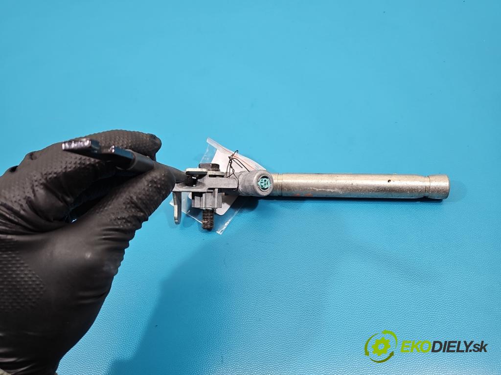 Maserati Quattroporte VI 13- 3.0 V6 automatic 301 kW 2979 cm3 4- pas bezpečnosť: predné pravý 6700014270