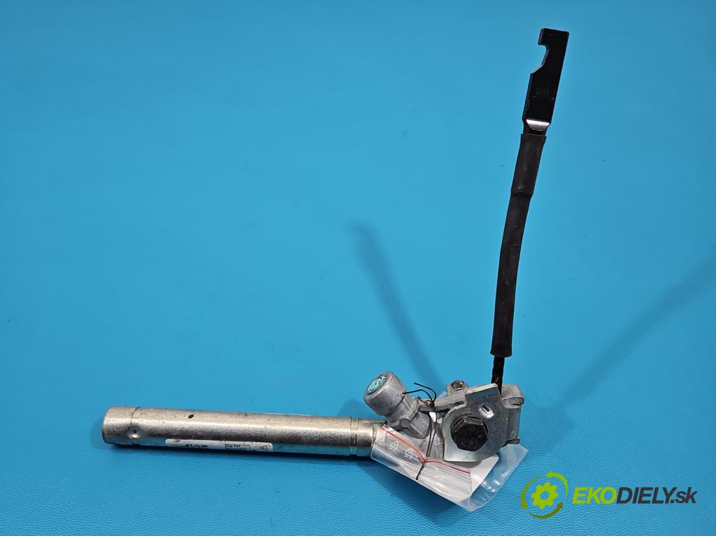 Maserati Quattroporte VI 13- 3.0 V6 automatic 301 kW 2979 cm3 4- pas bezpečnosť: predné pravý 6700014270