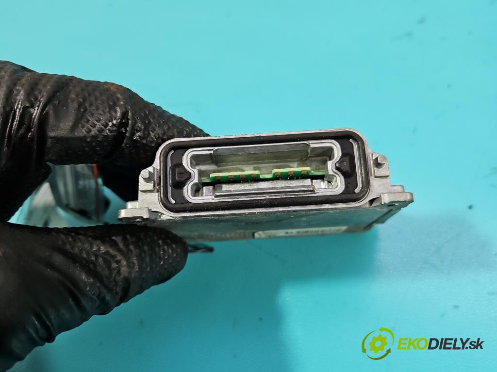 Peugeot 508 I 2010-2018 1.6 thp 156 HP automatic 115 kW 1598 cm3 5- střídač: xenon 89034934 (Riadiaca jednotka xenónu)