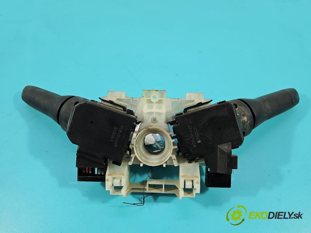 Isuzu D-Max II 2011-2019 2.5d 163 HP manual 120 kW 2499 cm3 2- prepínač komplex: (Prepínacie páčky pod volantom)