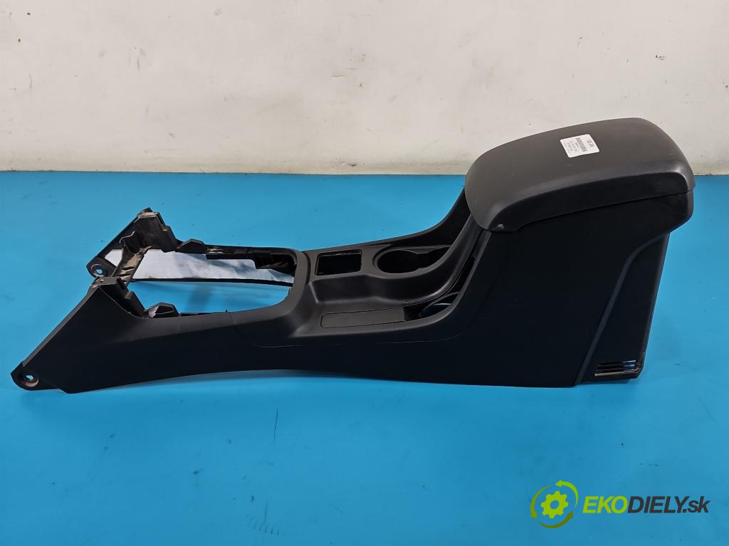 Isuzu D-Max II 2011-2019 2.5 crdi 163 HP manual 120 kW 2499 cm3 2- operadlo 8974174127 (Lakťová opierka)