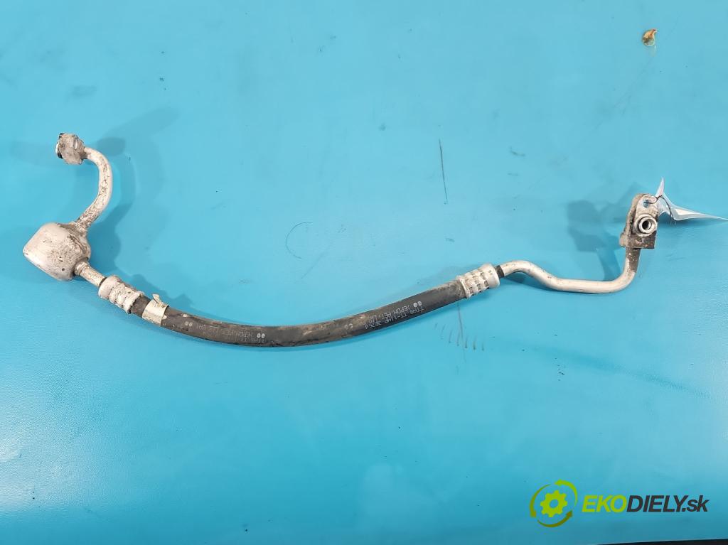 Toyota Rav4 V 2018- 2.5 hybrid 178KM automatic 131 kW 2487 cm3 5- trubka klíma