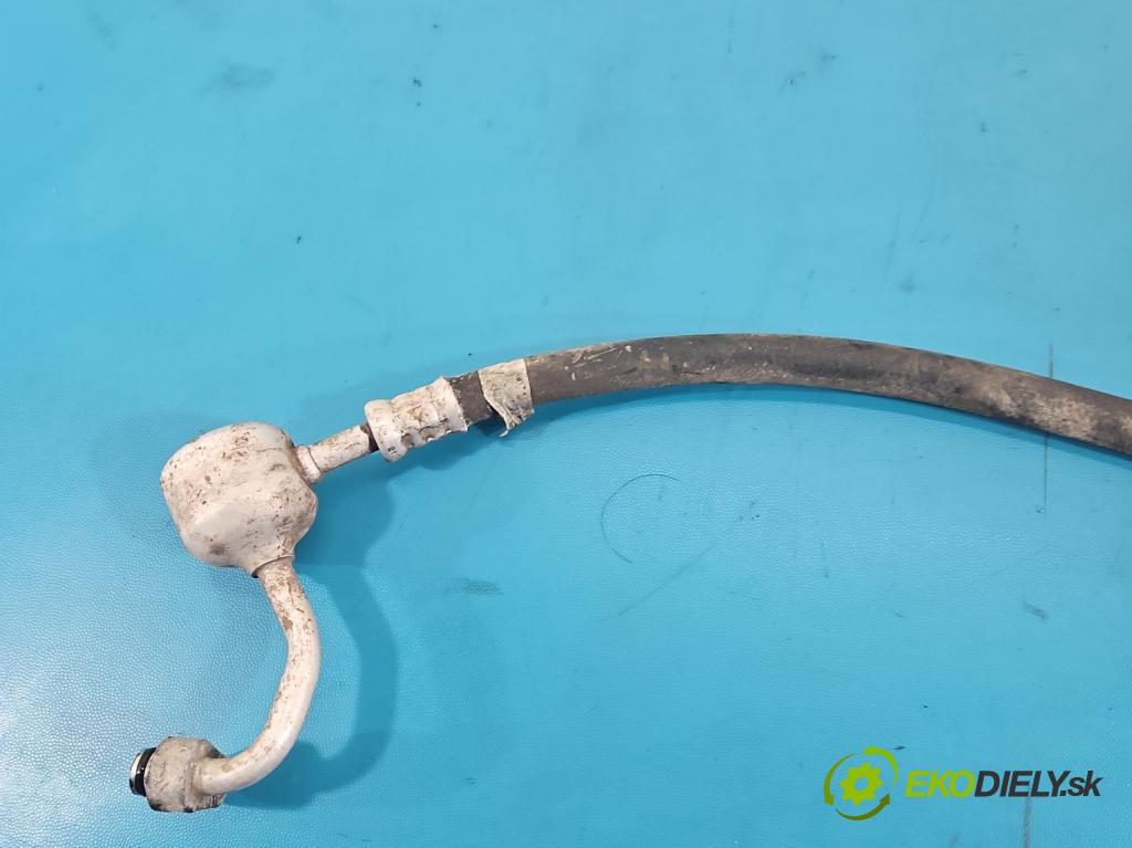 Toyota Rav4 V 2018- 2.5 hybrid 178KM automatic 131 kW 2487 cm3 5- trubka klíma