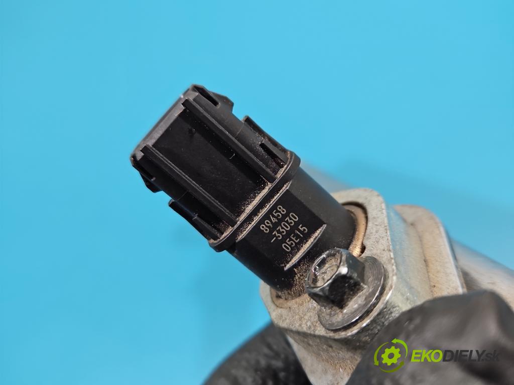 Toyota Rav4 V 2018- 2.5 hybrid 178HP: automatic 131 kW 2487 cm3 5- lišta vstrekovacia 89458-33030 (Vstrekovacia lišta)