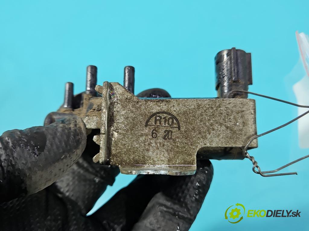 Isuzu D-Max II 2011-2019 2.5 crdi 163 HP manual 120 kW 2499 cm3 2- ventil podtlaku  (Ventil)