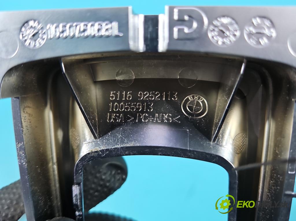 Bmw X5 F15 2013-2018 3.0d 258 HP automatic 190 kW 2993 cm3 5- prepínač brzda: ručný 9385028 (Prepínacie páčky pod volantom)