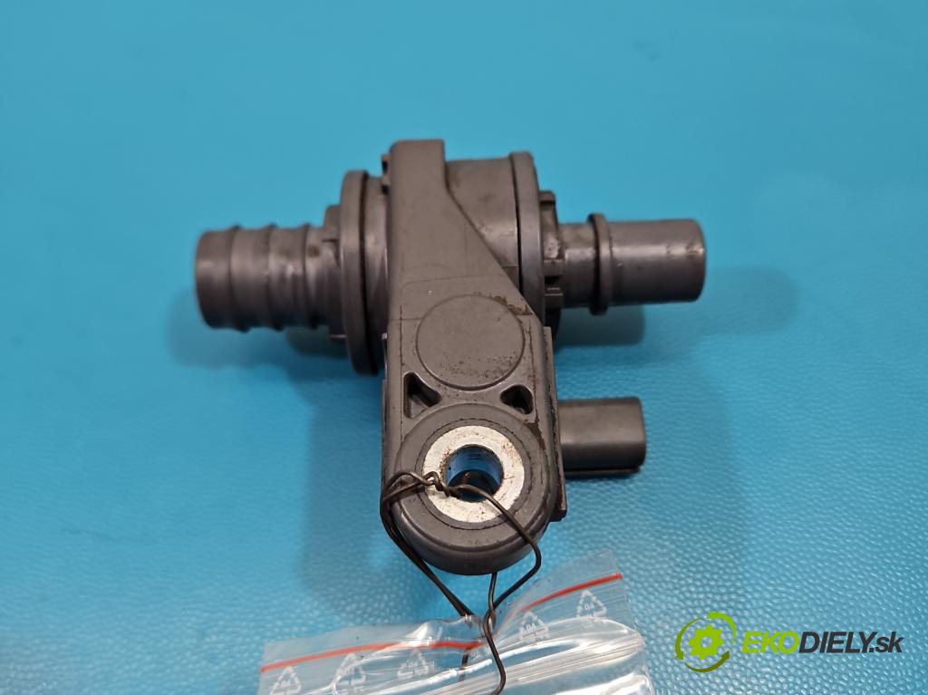 Toyota Rav4 V 2018- 2.5 hybrid 178HP: automatic 131 kW 2487 cm3 5- ventil ohřívač:  (Ventil kúrenia)