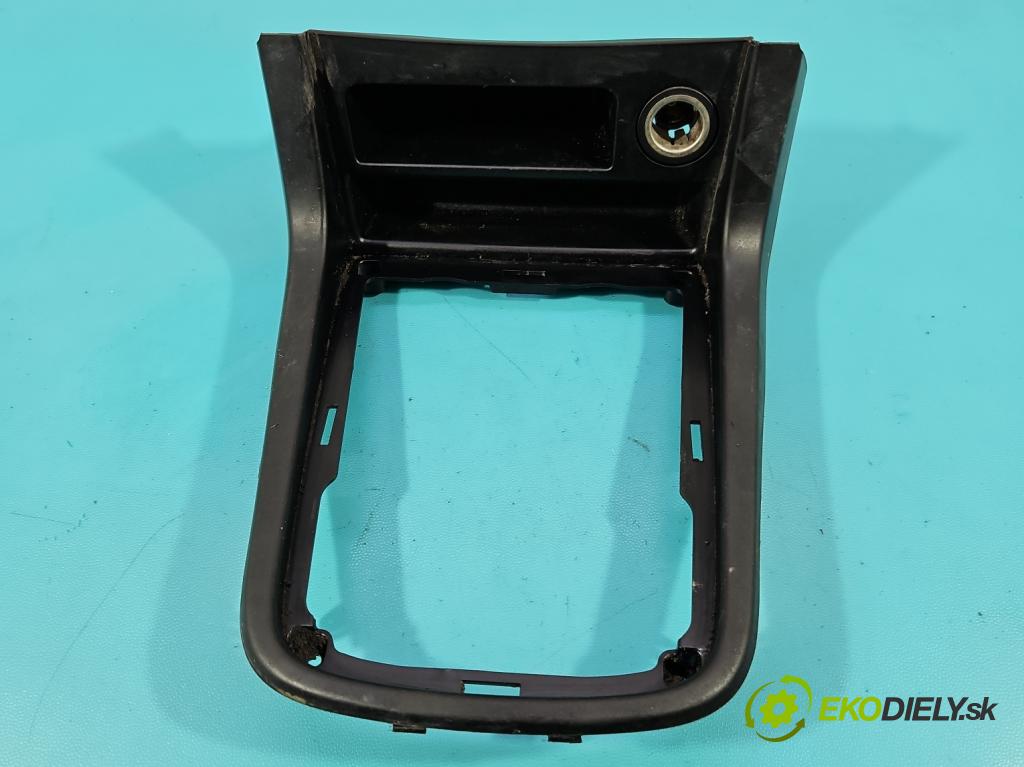 Isuzu D-Max II 2011-2019 2.5 crdi 163 HP manual 120 kW 2499 cm3 2- kryt plast 