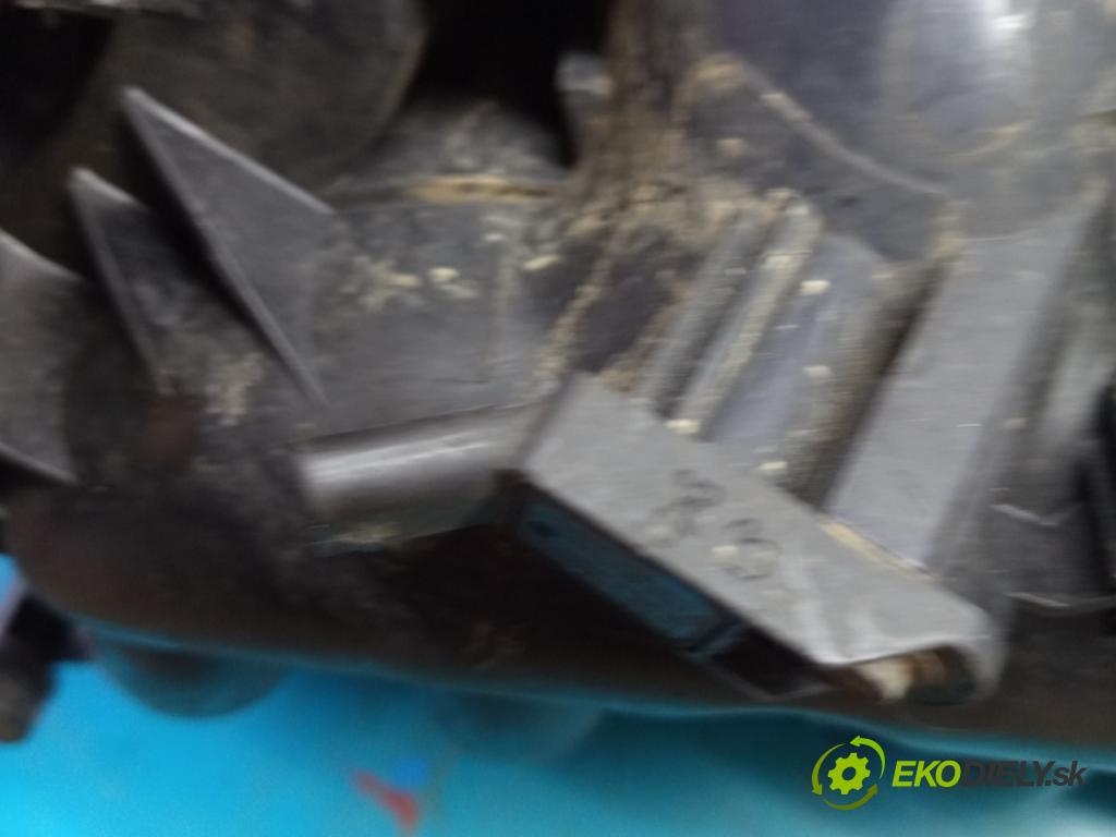 Peugeot 508 I 2010-2018 1.6 thp 156 hp automatic 115 kW 1598 cm3 5- potrubí sací V759507 (Sací potrubí)