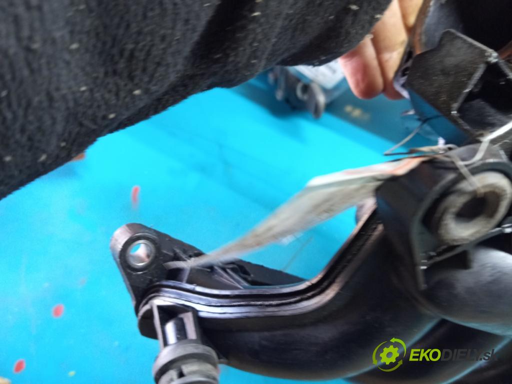 Peugeot 508 I 2010-2018 1.6 thp 156 hp automatic 115 kW 1598 cm3 5- potrubí sací V759507 (Sací potrubí)