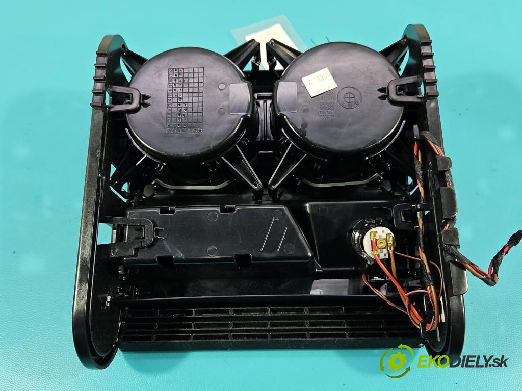 Bmw X5 F15 2013-2018 3.0d 258 HP automatic 190 kW 2993 cm3 5- Rukojeť: na nápoje: 9315332 (Držiak (úchyt) na nápoje)